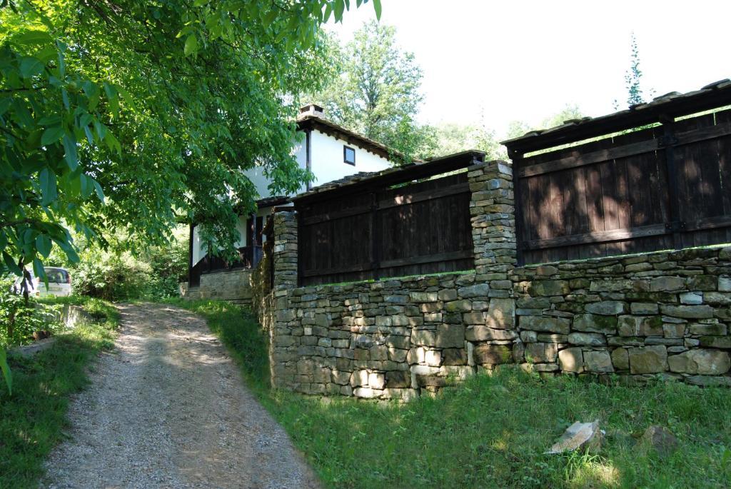 Къща Балканец Balkanets (Lovech) Esterno foto